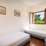 Noon Apartment *